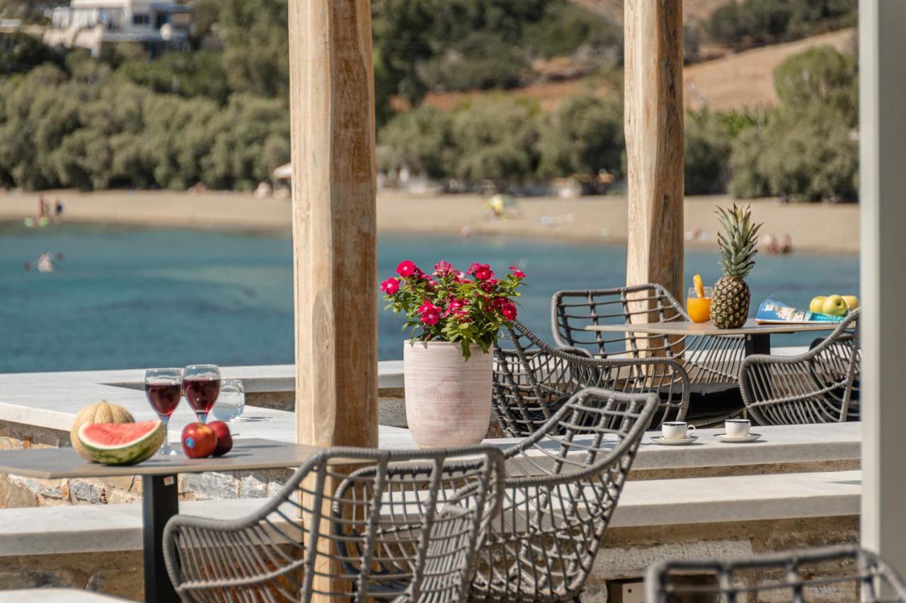 Porto Dema Luxury Suites Schoinoussa Buitenkant foto