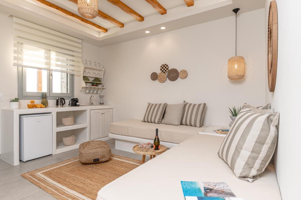 Porto Dema Luxury Suites Schoinoussa Buitenkant foto