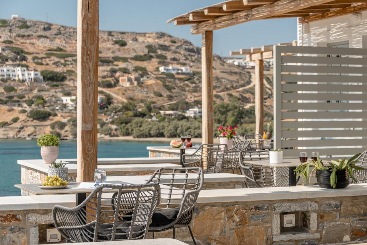 Porto Dema Luxury Suites Schoinoussa Buitenkant foto