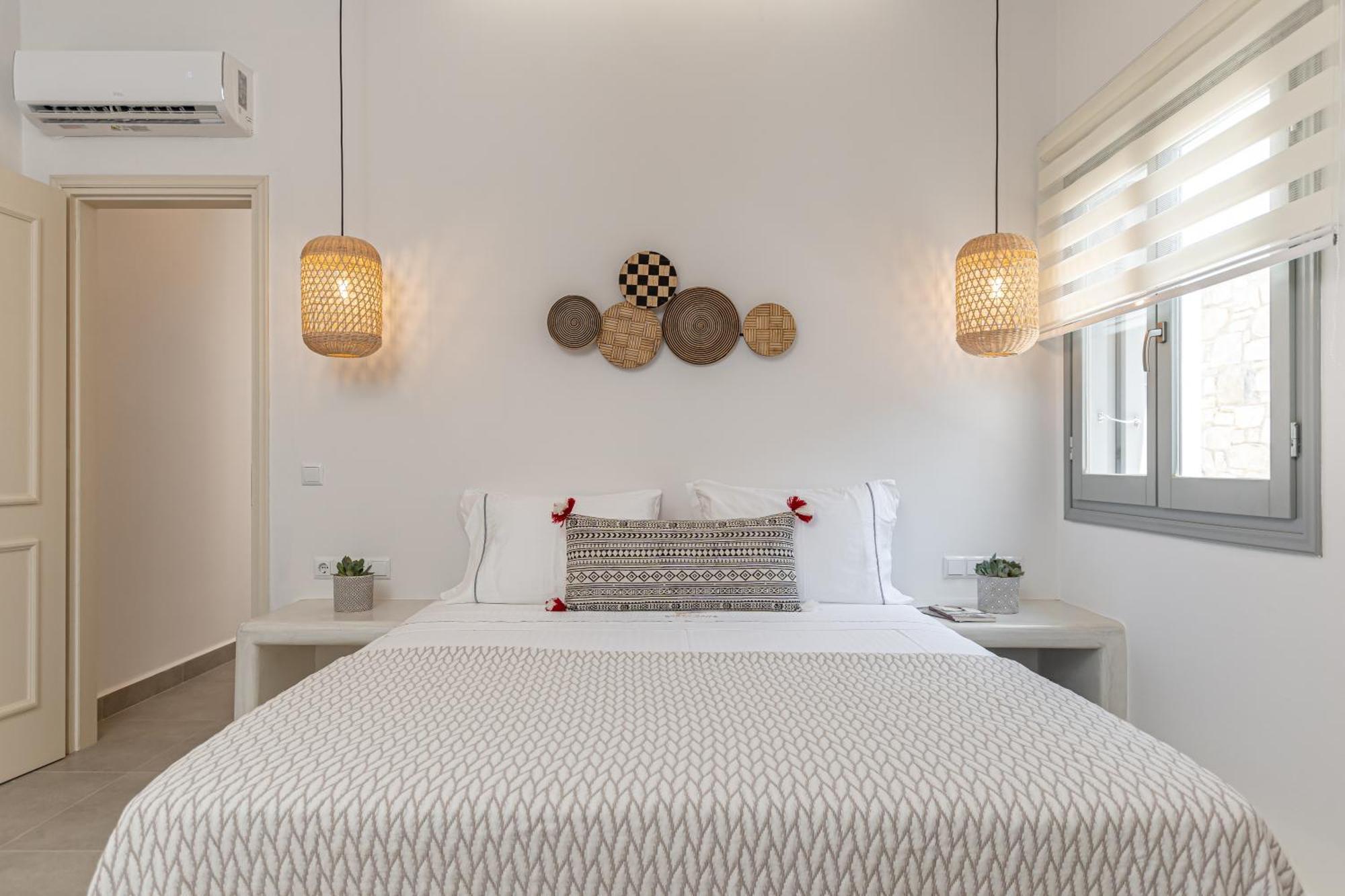 Porto Dema Luxury Suites Schoinoussa Buitenkant foto