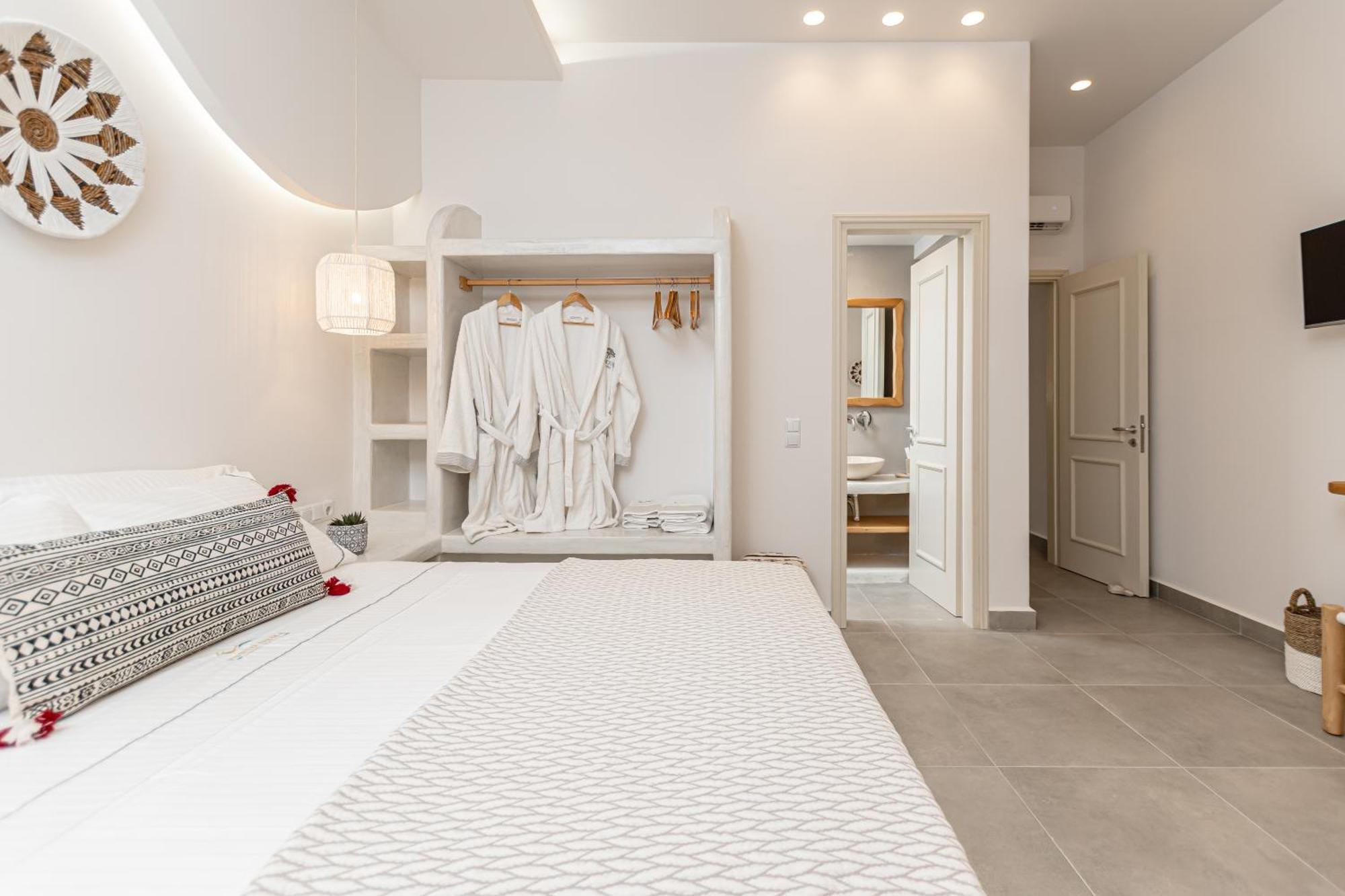 Porto Dema Luxury Suites Schoinoussa Buitenkant foto