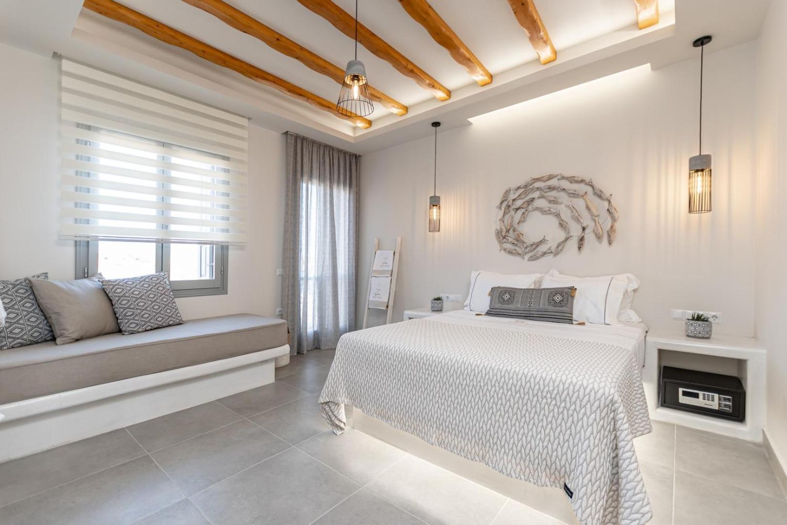 Porto Dema Luxury Suites Schoinoussa Buitenkant foto