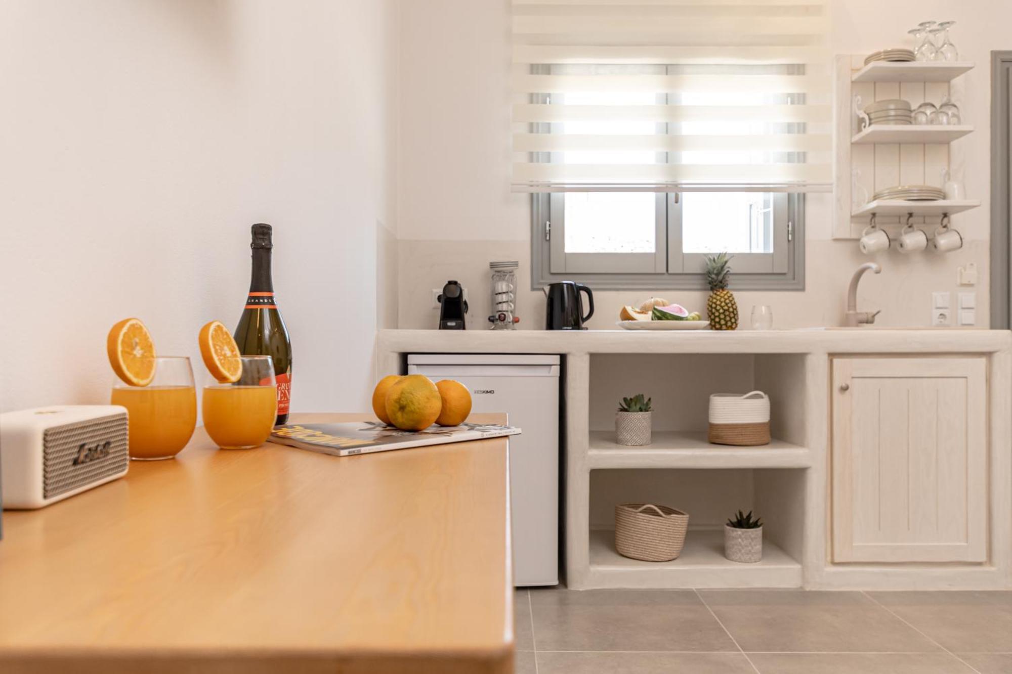 Porto Dema Luxury Suites Schoinoussa Buitenkant foto