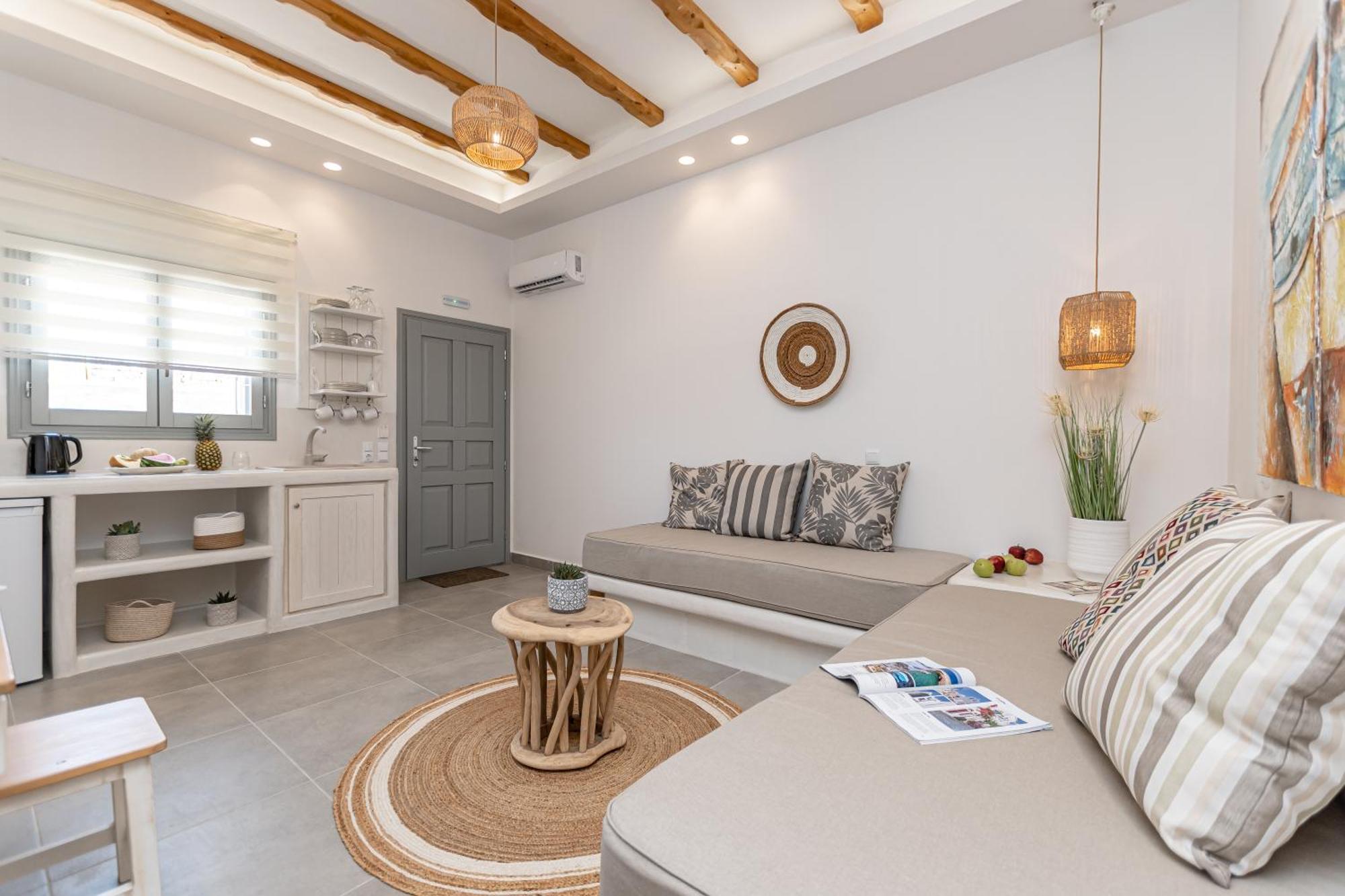 Porto Dema Luxury Suites Schoinoussa Buitenkant foto