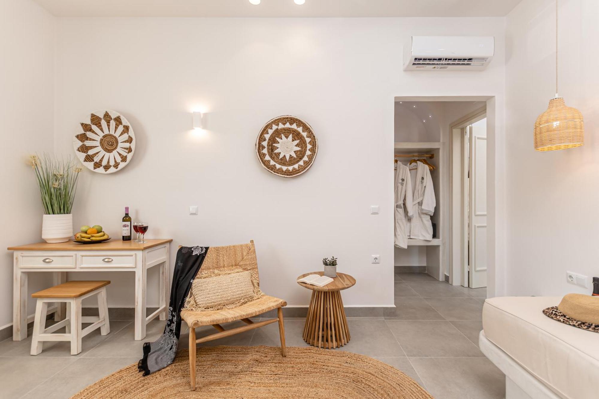 Porto Dema Luxury Suites Schoinoussa Buitenkant foto